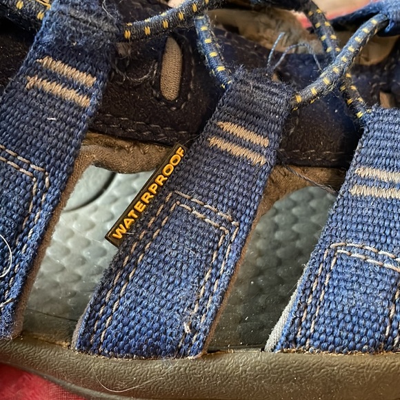 Keen shoes - Picture 4 of 7